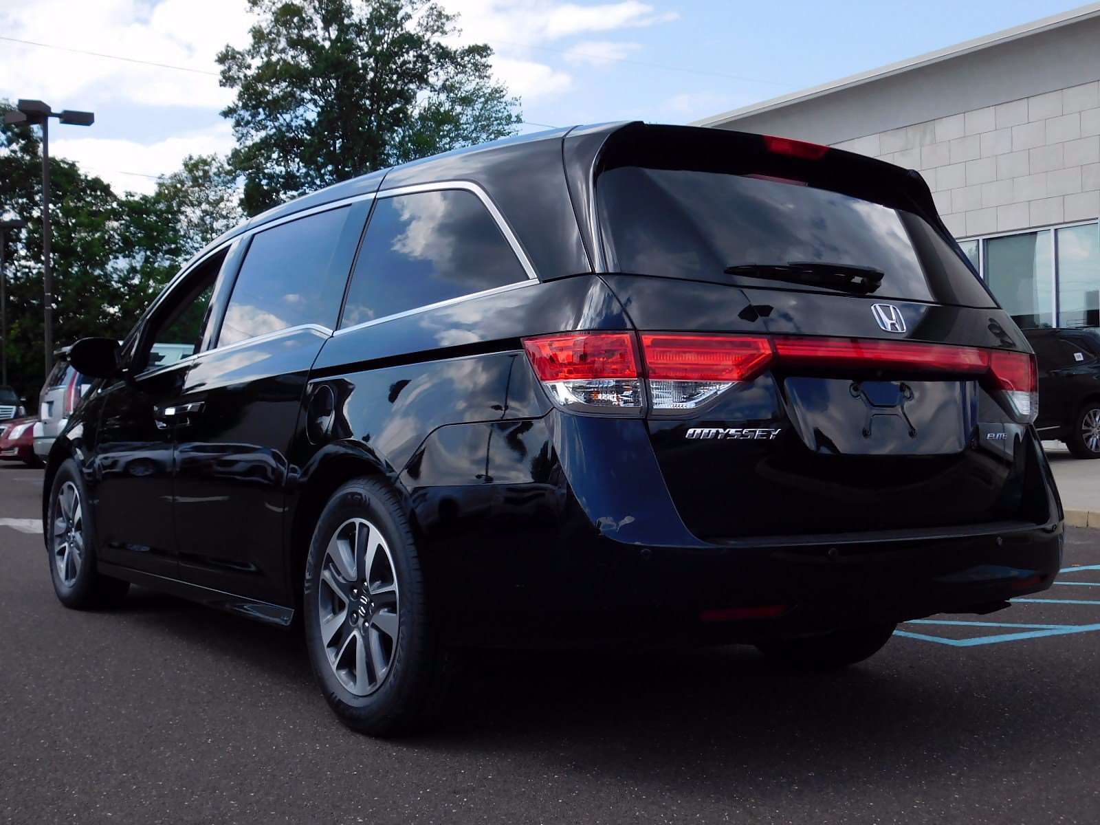 Honda odyssey elite